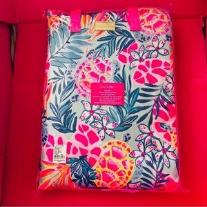 Lilly Pulitzer NWT GWP BEACH MAT IN SEA GLASS RAINFOREST RETREAT